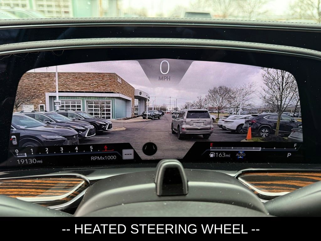 Used 2023 Cadillac Escalade Premium Luxury w/ Performance Package image 9