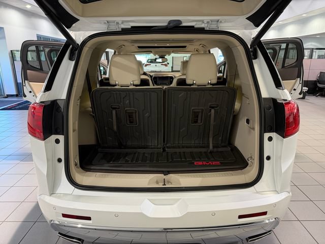 Used 2019 GMC Acadia Denali w/ Technology Package FWD image 8
