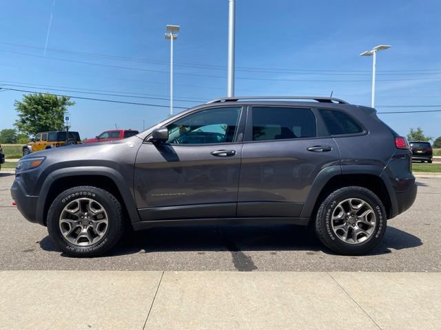 Used 2020 Jeep Cherokee Trailhawk w/ Cold Weather Group AWD/4WD image 8