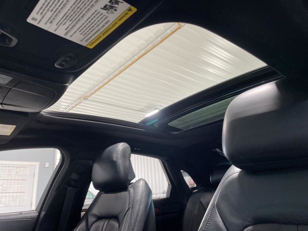 Used 2018 Lincoln MKZ Reserve w/ Technology Package AWD/4WD image 34