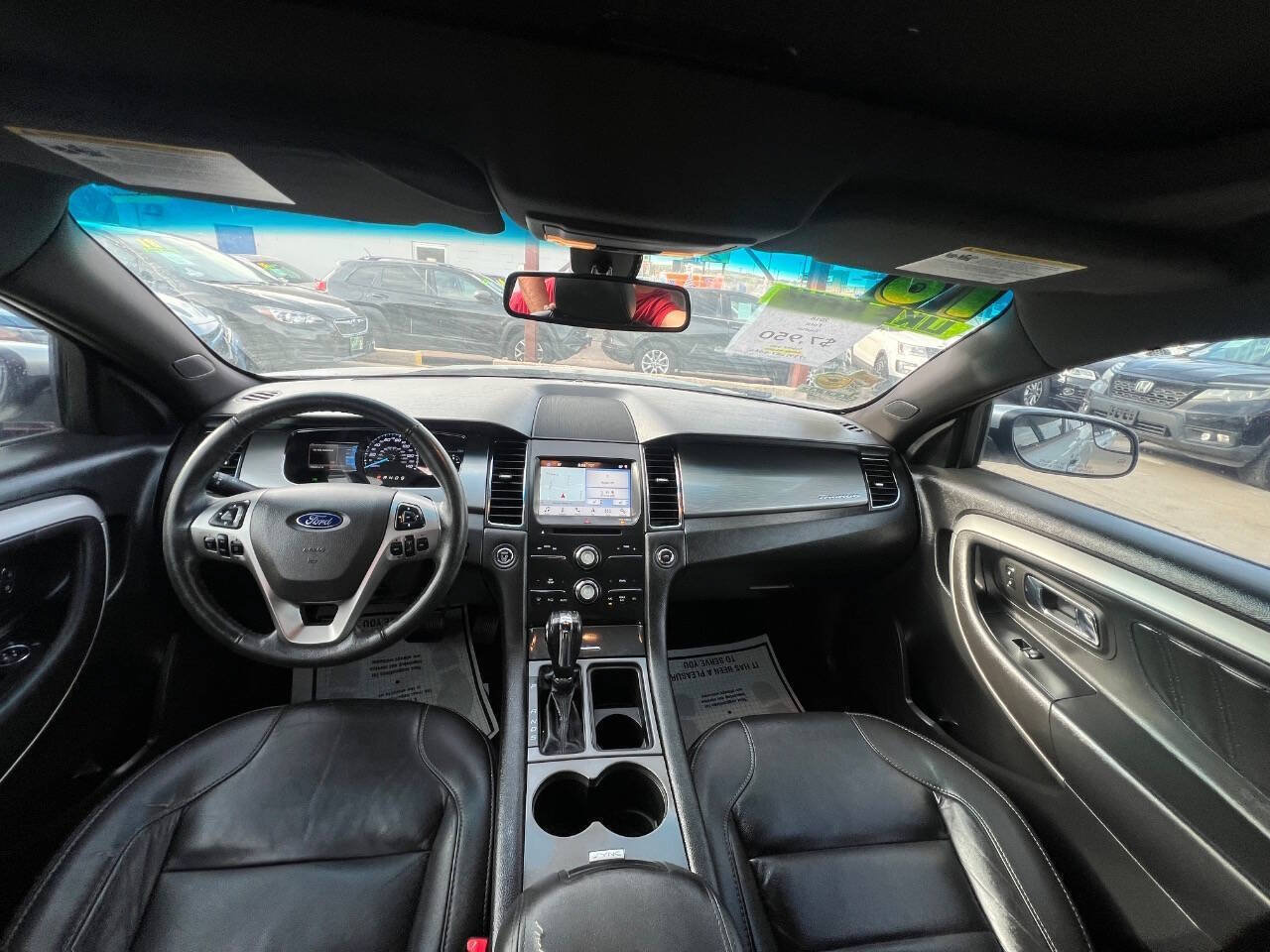 Used 2018 Ford Taurus SEL w/ Equipment Group 201A FWD image 11