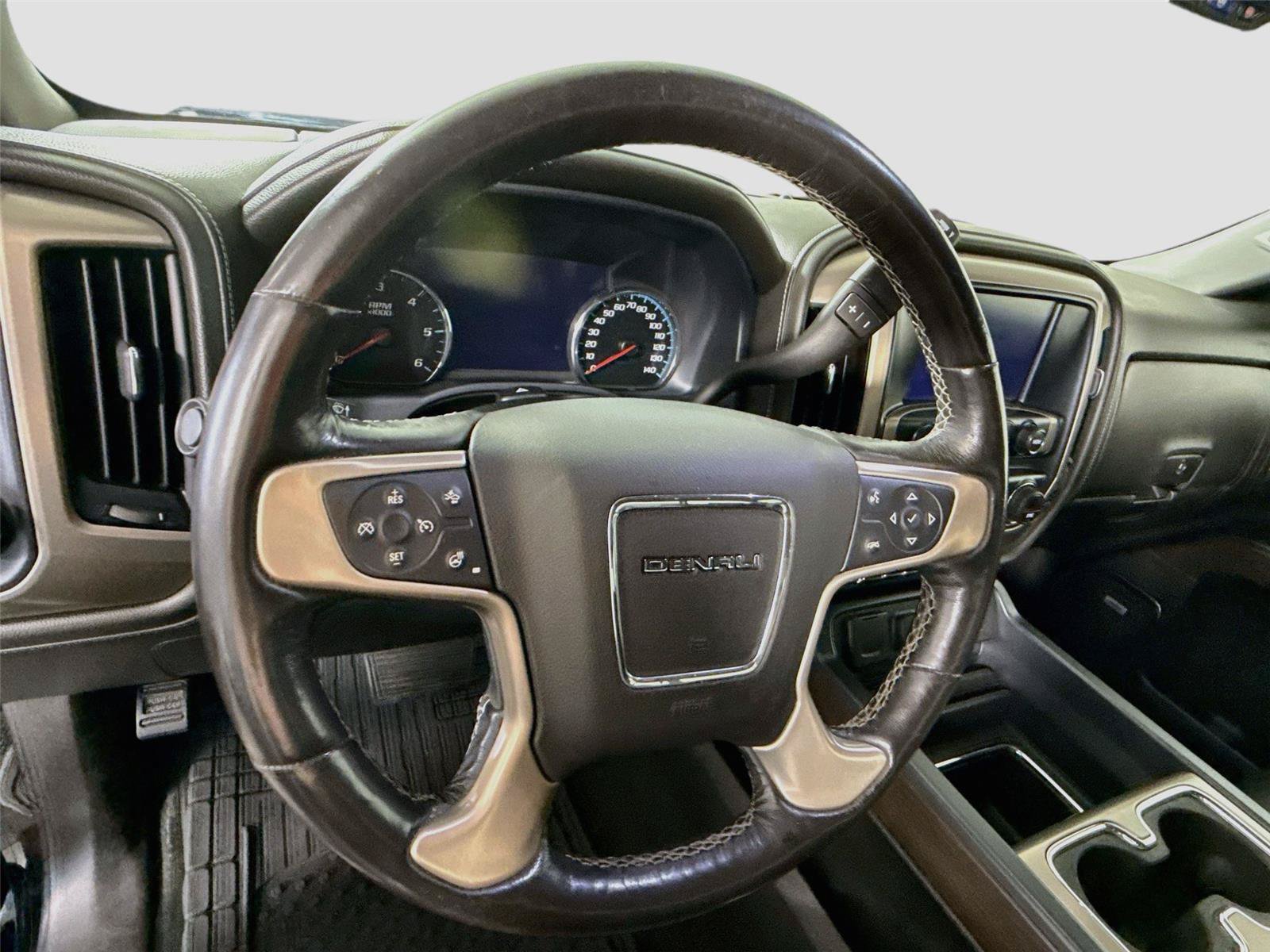 Used 2018 GMC Sierra 1500 Denali w/ Denali Ultimate Package AWD/4WD image 5