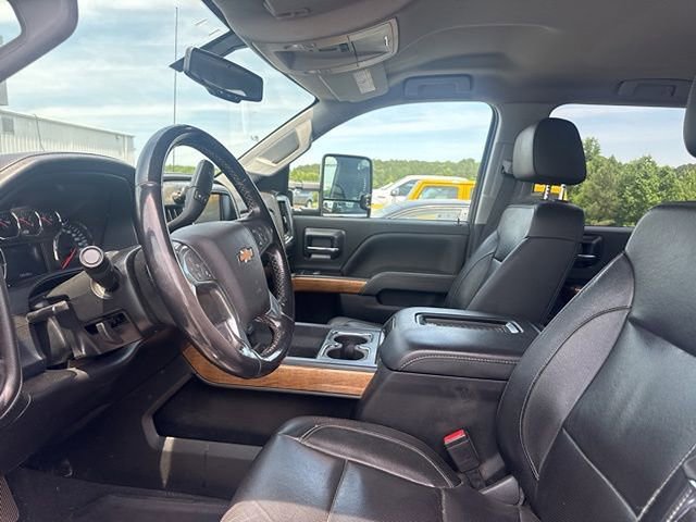 Used 2019 Chevrolet Silverado 2500 LTZ w/ Duramax Plus Package AWD/4WD image 8