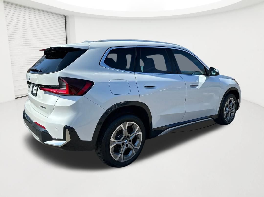 Used 2025 BMW X1 xDrive28i image 5