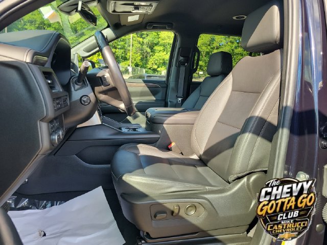 Used 2022 Chevrolet Tahoe LT w/ Luxury Package AWD/4WD image 24