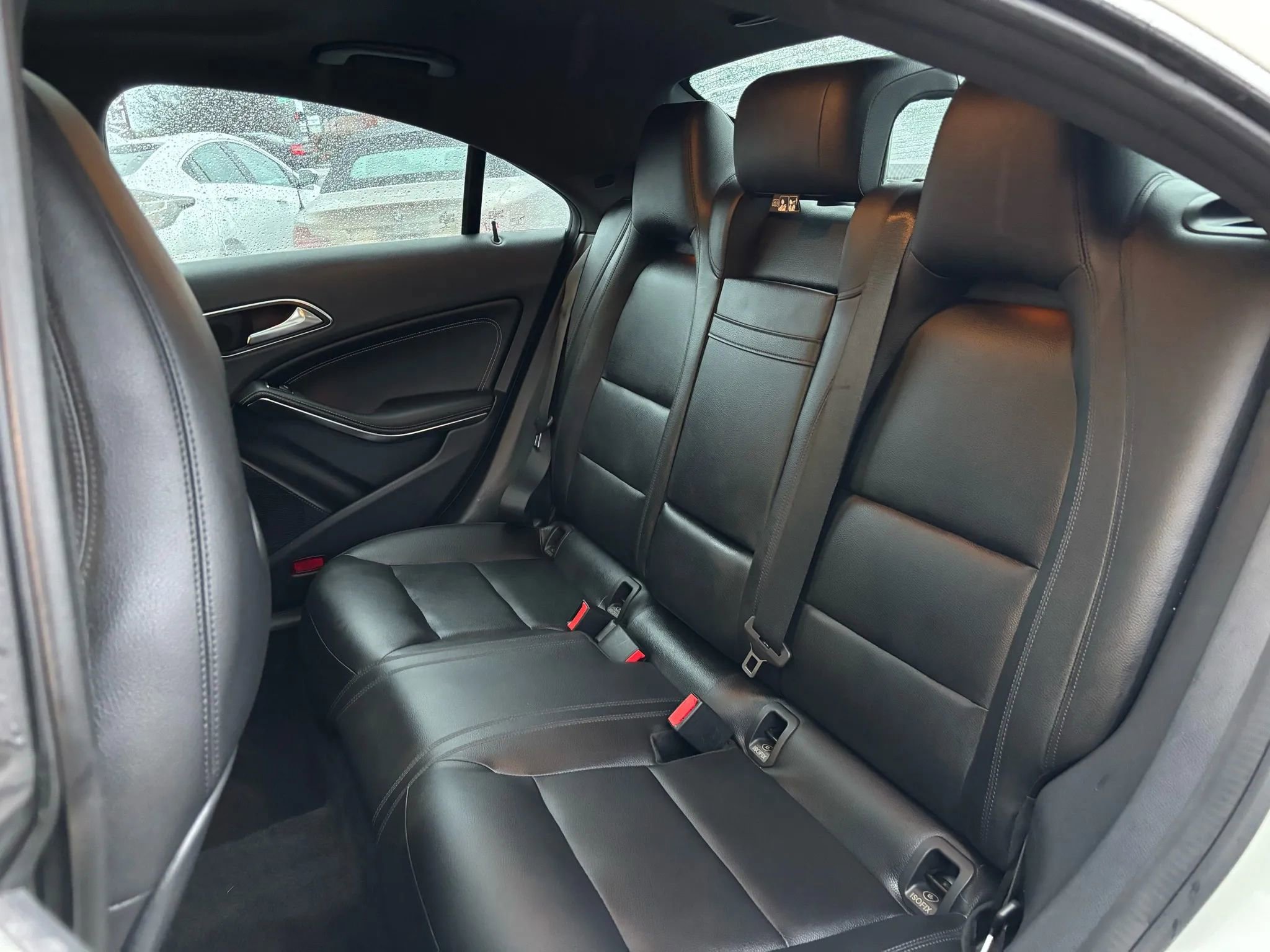 Used 2015 Mercedes-Benz CLA 250 image 25