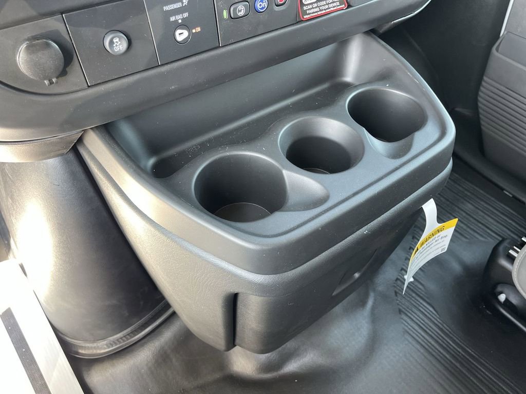 New 2025 Chevrolet Express 2500 w/ Driver Convenience Package image 15