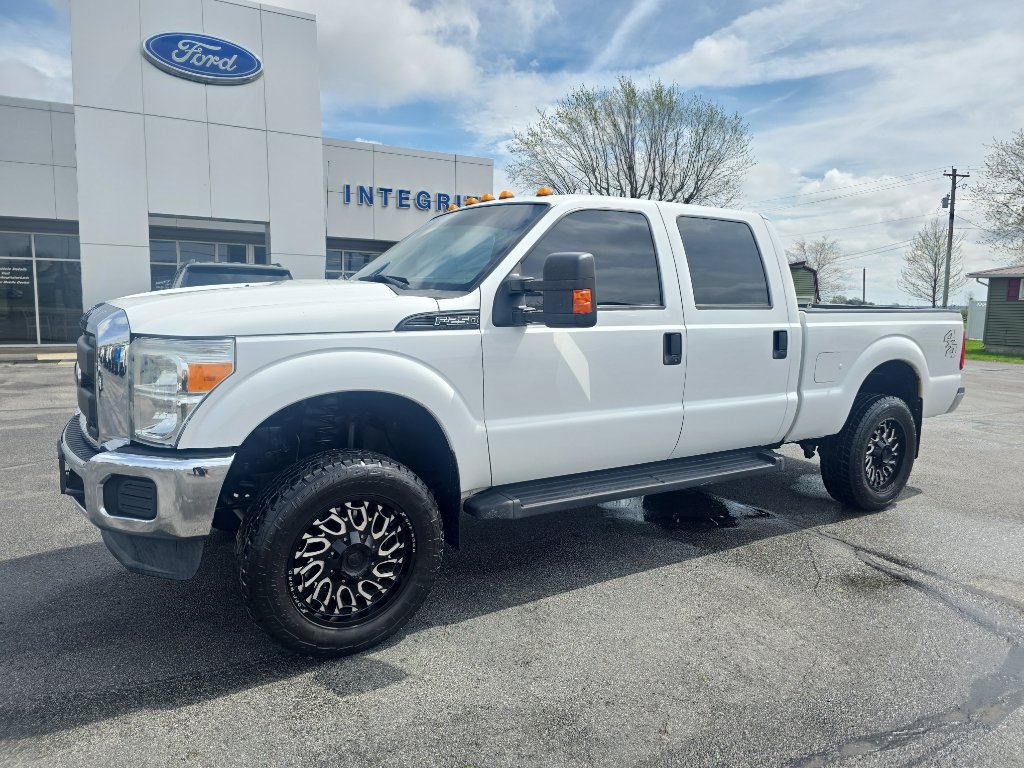 Used 2015 Ford F250 XL w/ Power Equipment Group image 2