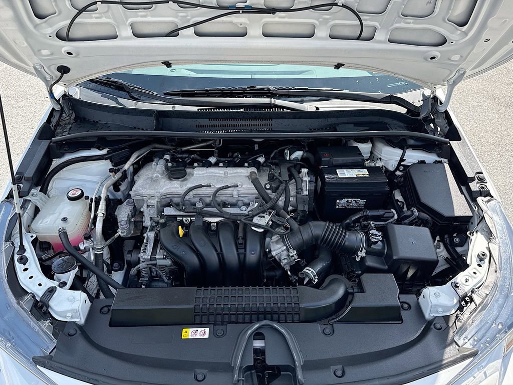 Used 2021 Toyota Corolla LE FWD image 27