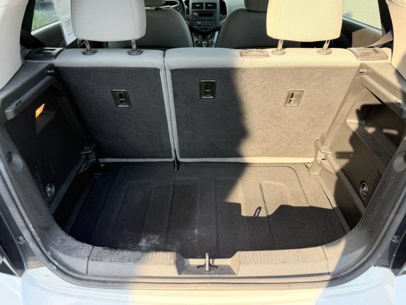 Used 2014 Chevrolet Sonic LS FWD image 7