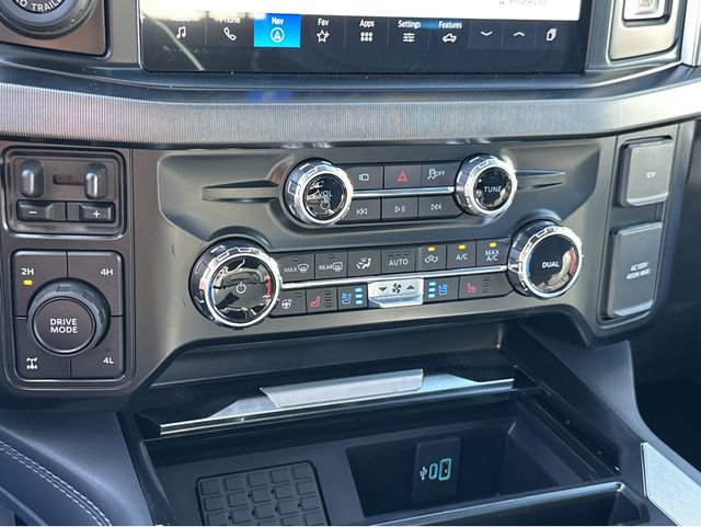 New 2025 Ford F350 Platinum w/ FX4 Off-Road Package image 28