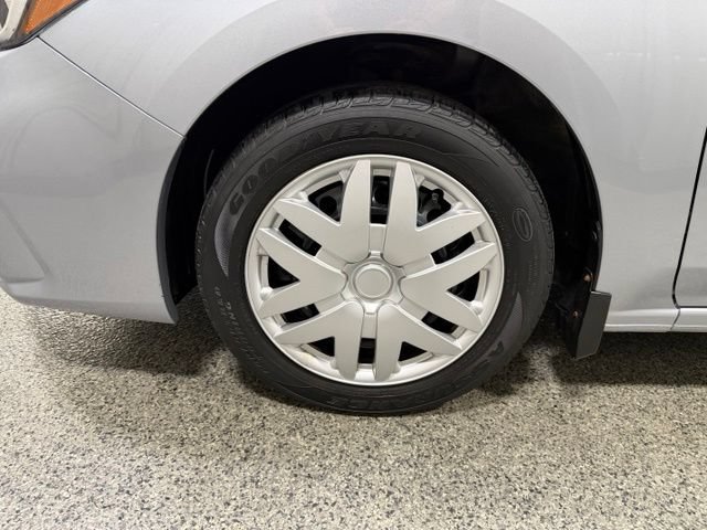 Used 2017 Subaru Impreza 2.0i AWD/4WD image 24