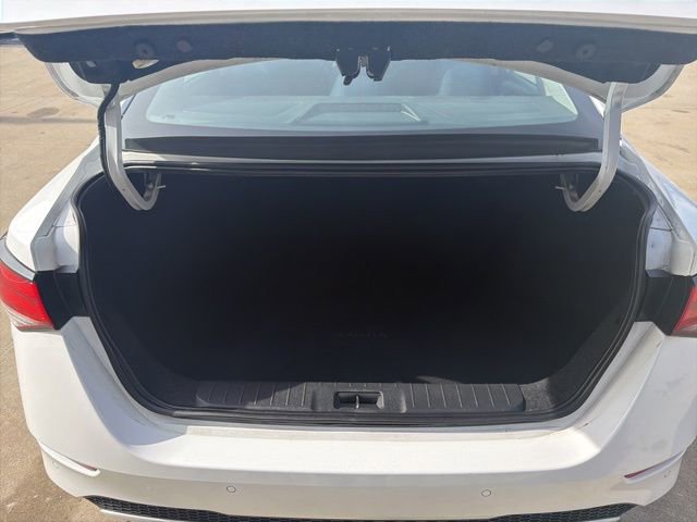 Used 2021 Nissan Sentra SV image 9