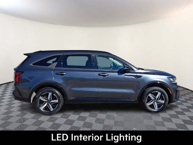 Certified 2023 Kia Sorento S w/ Panoramic Sunroof Package FWD image 10