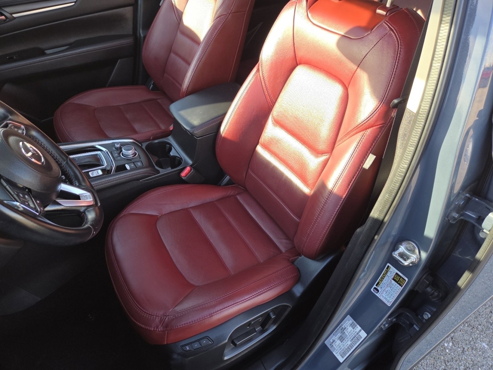 Used 2021 MAZDA CX-5 Carbon Edition image 25