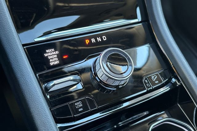 Certified 2022 Jeep Grand Cherokee Limited 4xe w/ Luxury Tech Group II image 22