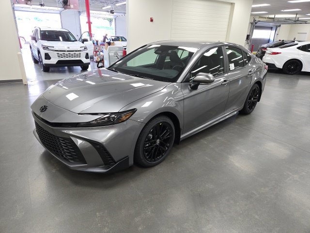 New 2027 Toyota Camry SE FWD image 2