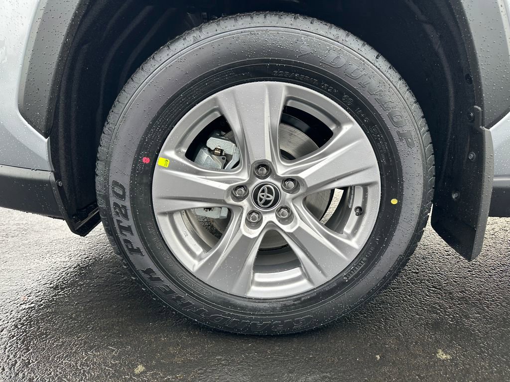 New 2025 Toyota RAV4 XLE image 12