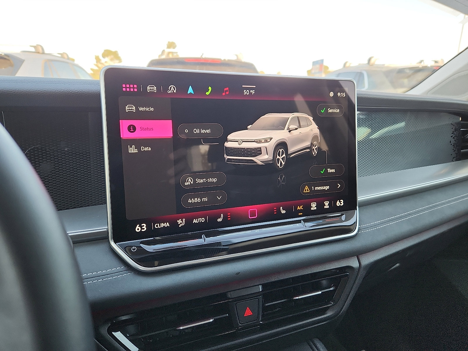 Certified 2025 Volkswagen Tiguan SE image 19