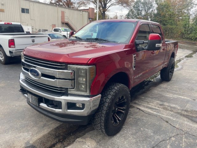 Used 2017 Ford F250 Lariat w/ Lariat Value Package image 4