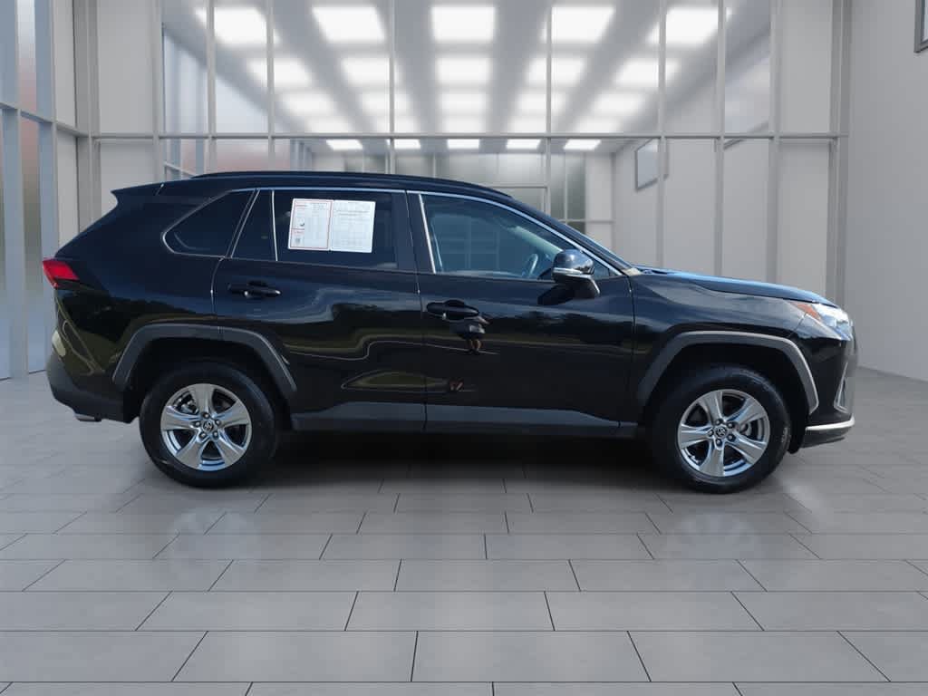 Used 2023 Toyota RAV4 XLE FWD image 2