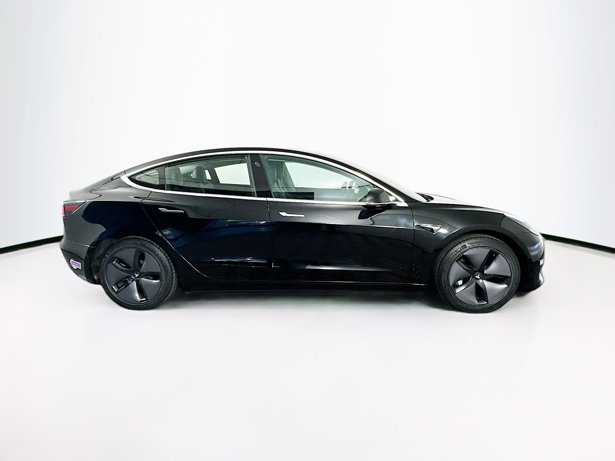 Used 2018 Tesla Model 3 Long Range image 10