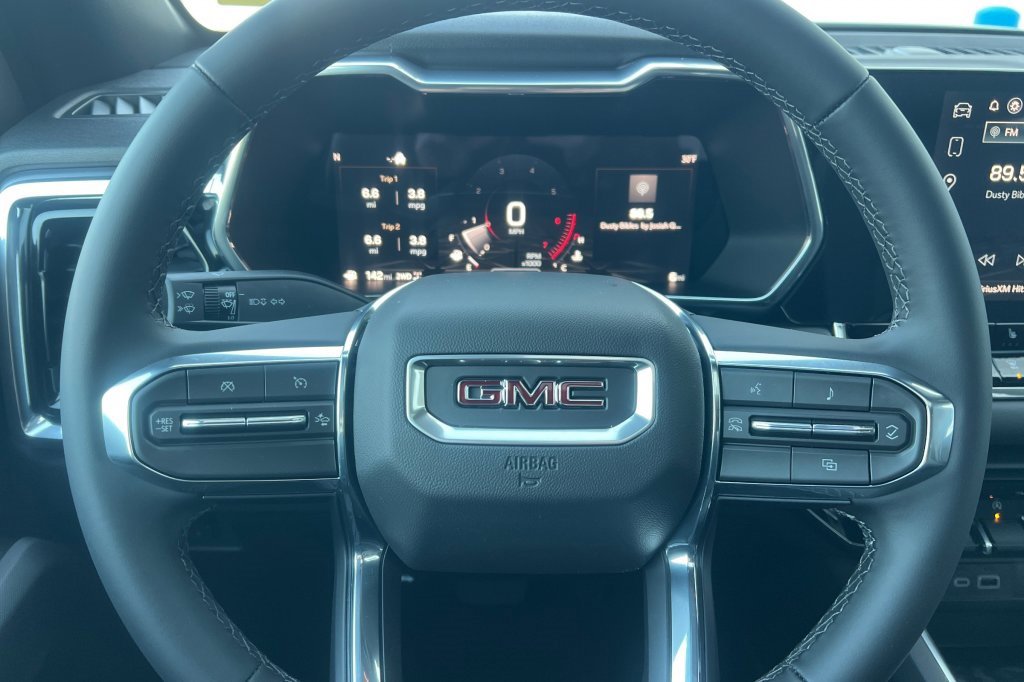 New 2026 GMC Canyon Elevation w/ Convenience Package image 20