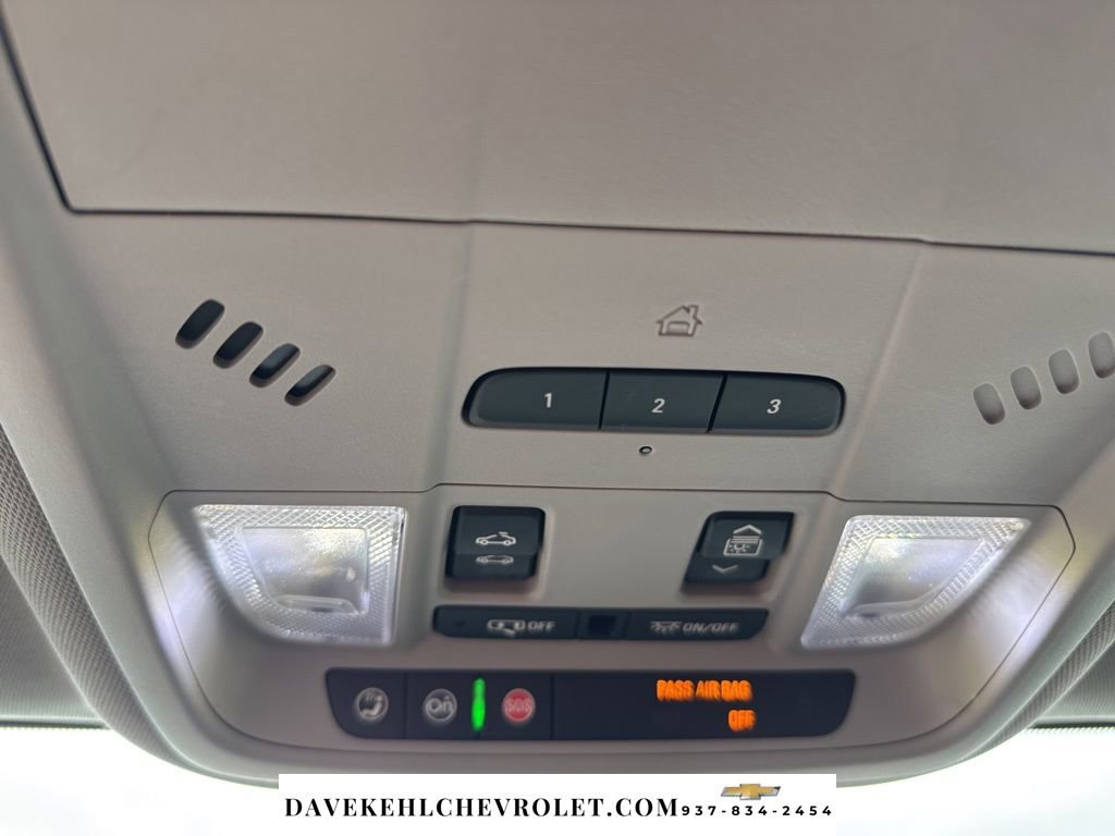 Used 2018 Chevrolet Equinox Premier image 14