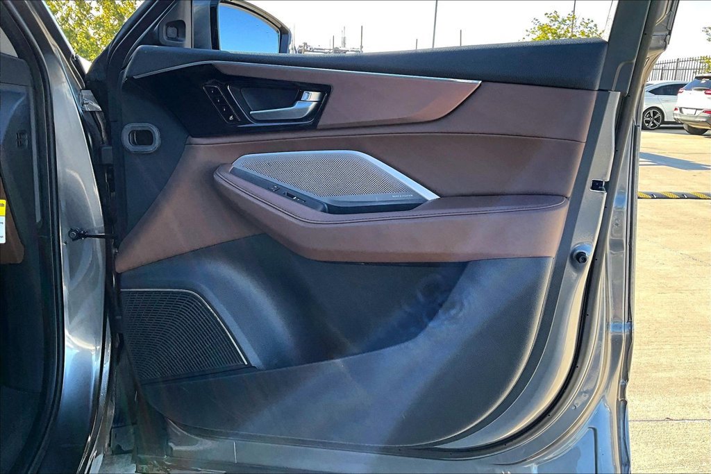 Certified 2025 Acura MDX w/ Technology Package FWD image 22