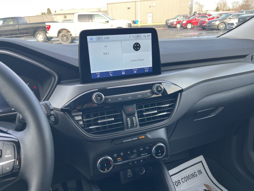 Used 2024 Ford Escape Active image 17