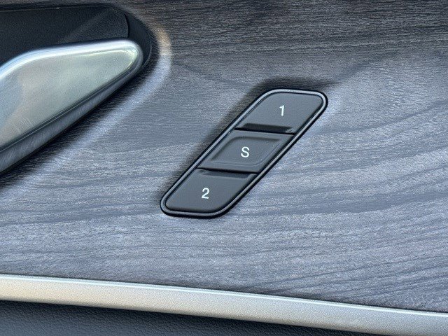 New 2025 Jeep Grand Cherokee Limited image 10