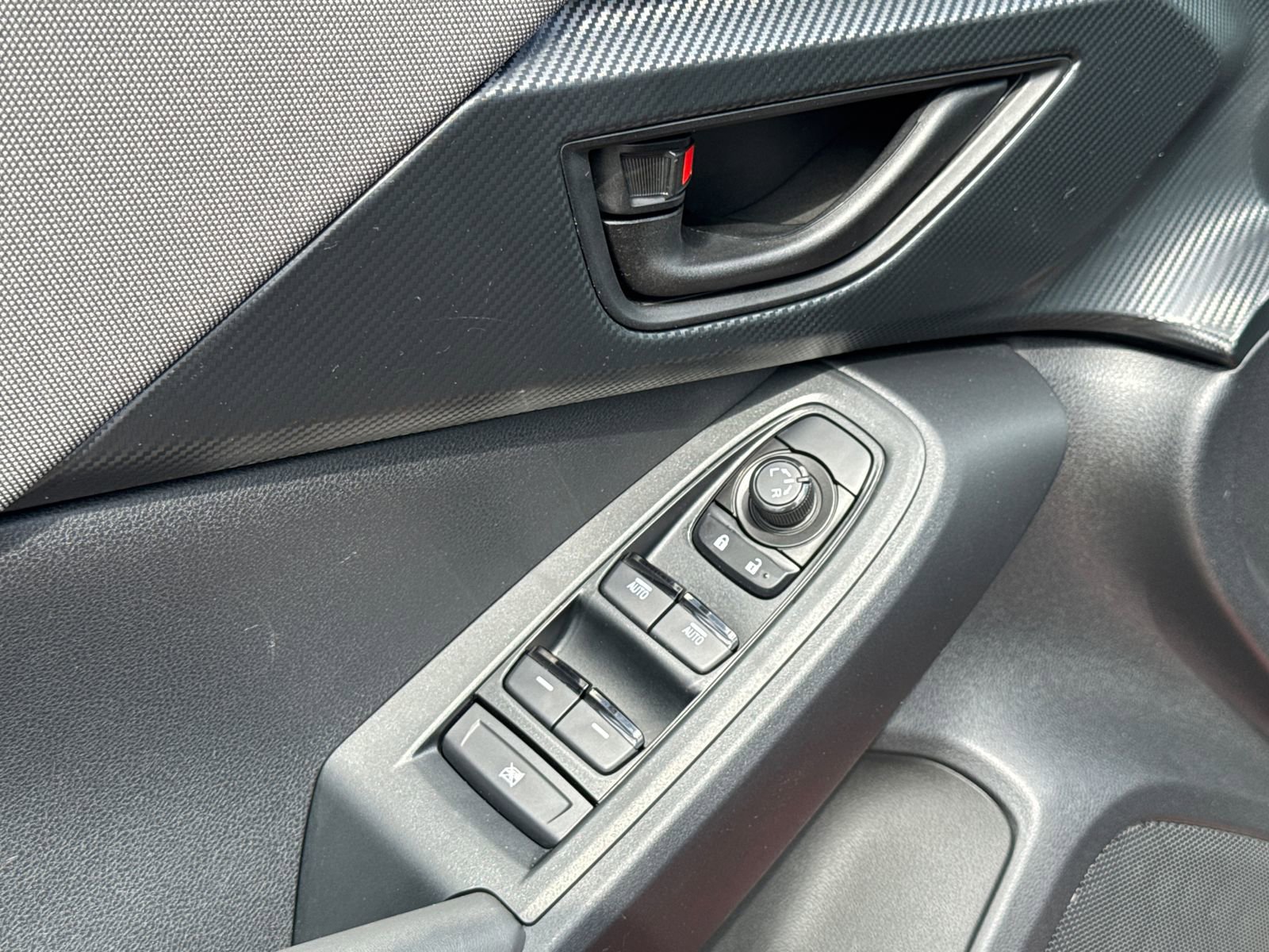 Certified 2024 Subaru Crosstrek 2.0i Premium image 18