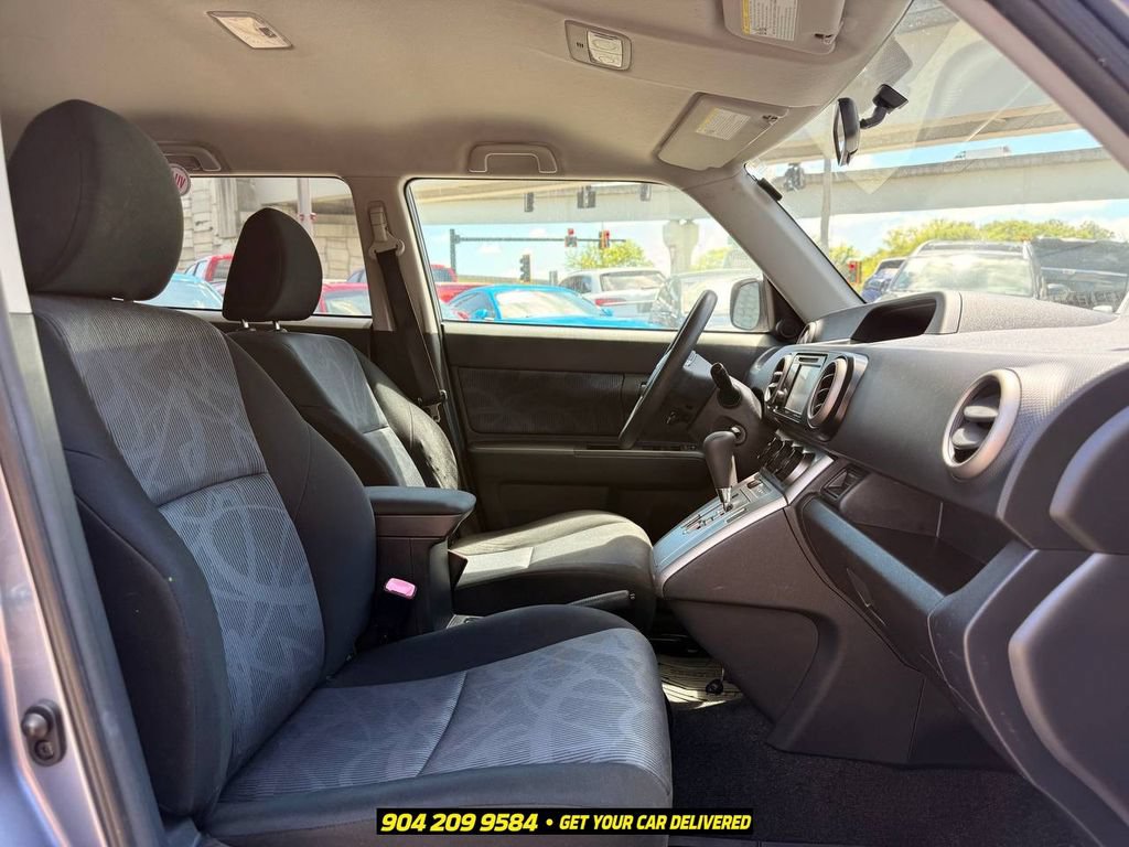 Used 2012 Scion xB FWD image 35