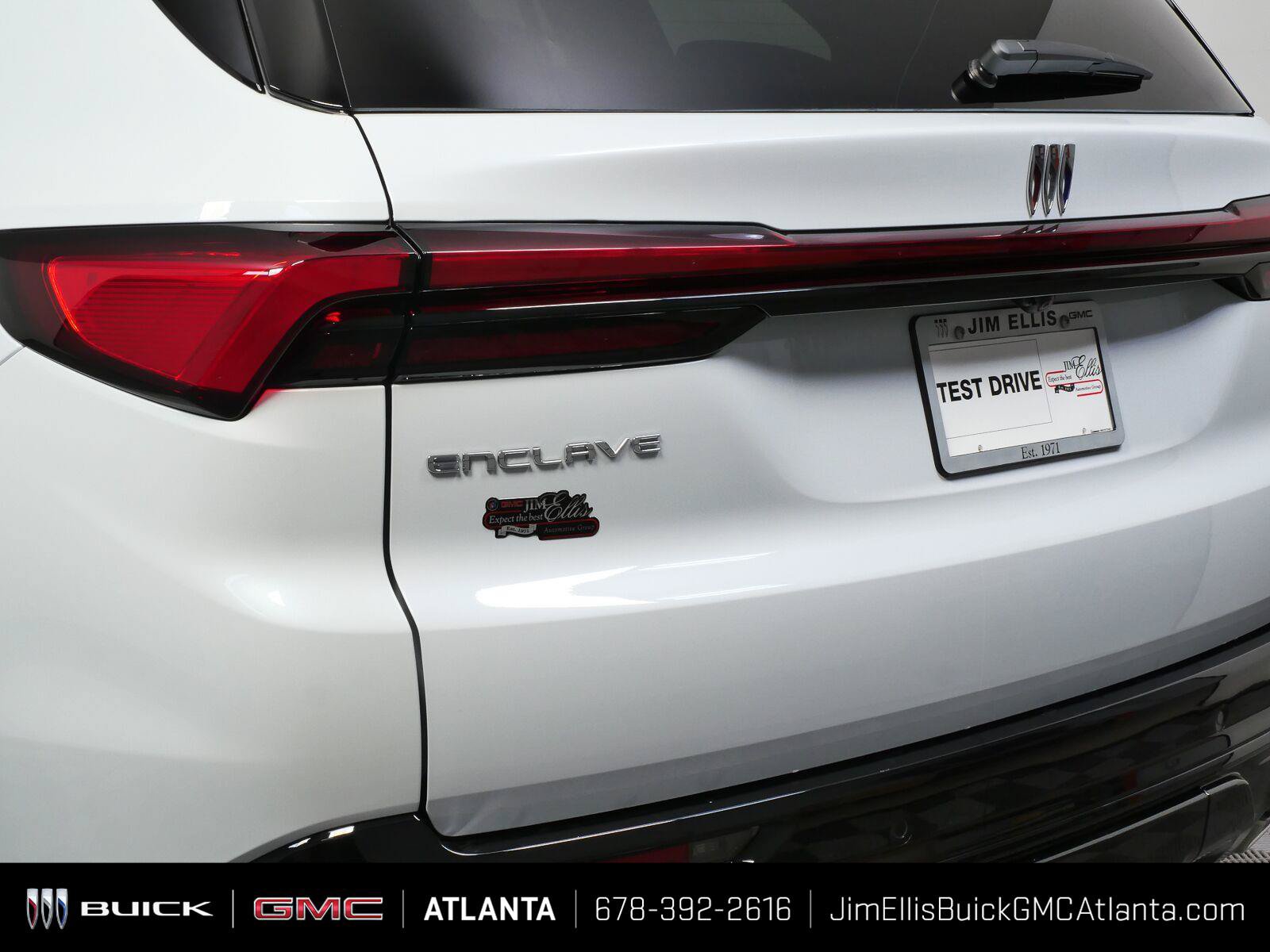 New 2027 Buick Enclave Sport Touring w/ Super Cruise Package FWD image 36
