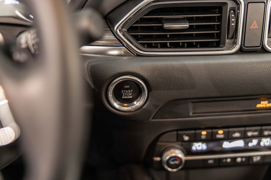 Used 2023 MAZDA CX-5 AWD 2.5 S w/ Premium Package image 29