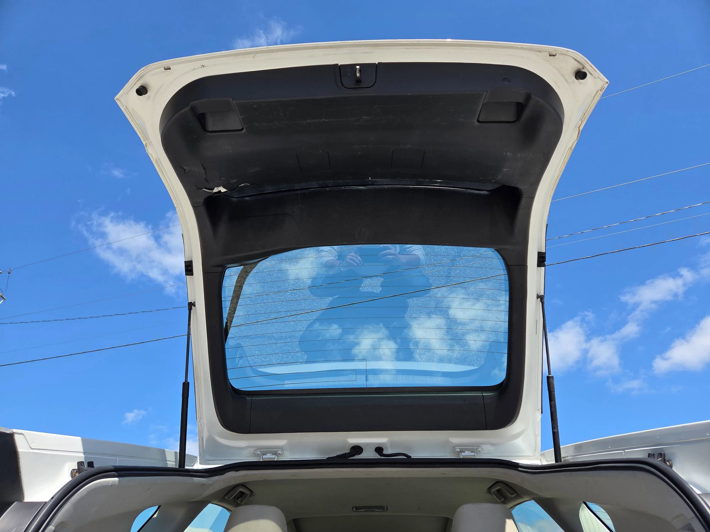 Used 2012 Toyota Prius Three w/ Solar Roof Pkg FWD image 19