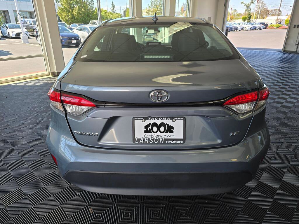 Used 2023 Toyota Corolla LE FWD image 4