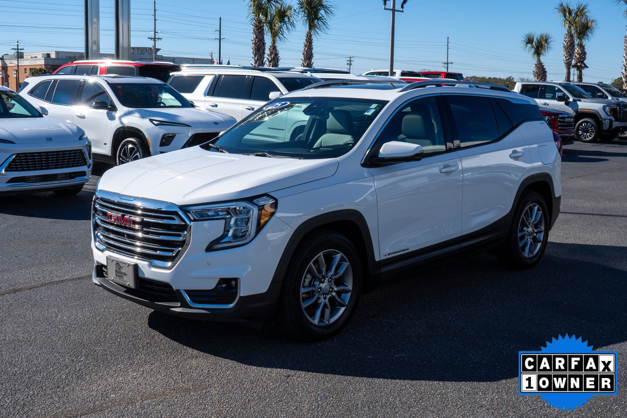 Certified 2023 GMC Terrain SLT w/ Tech Package image 7