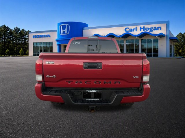 Used 2022 Toyota Tacoma SR AWD/4WD image 12
