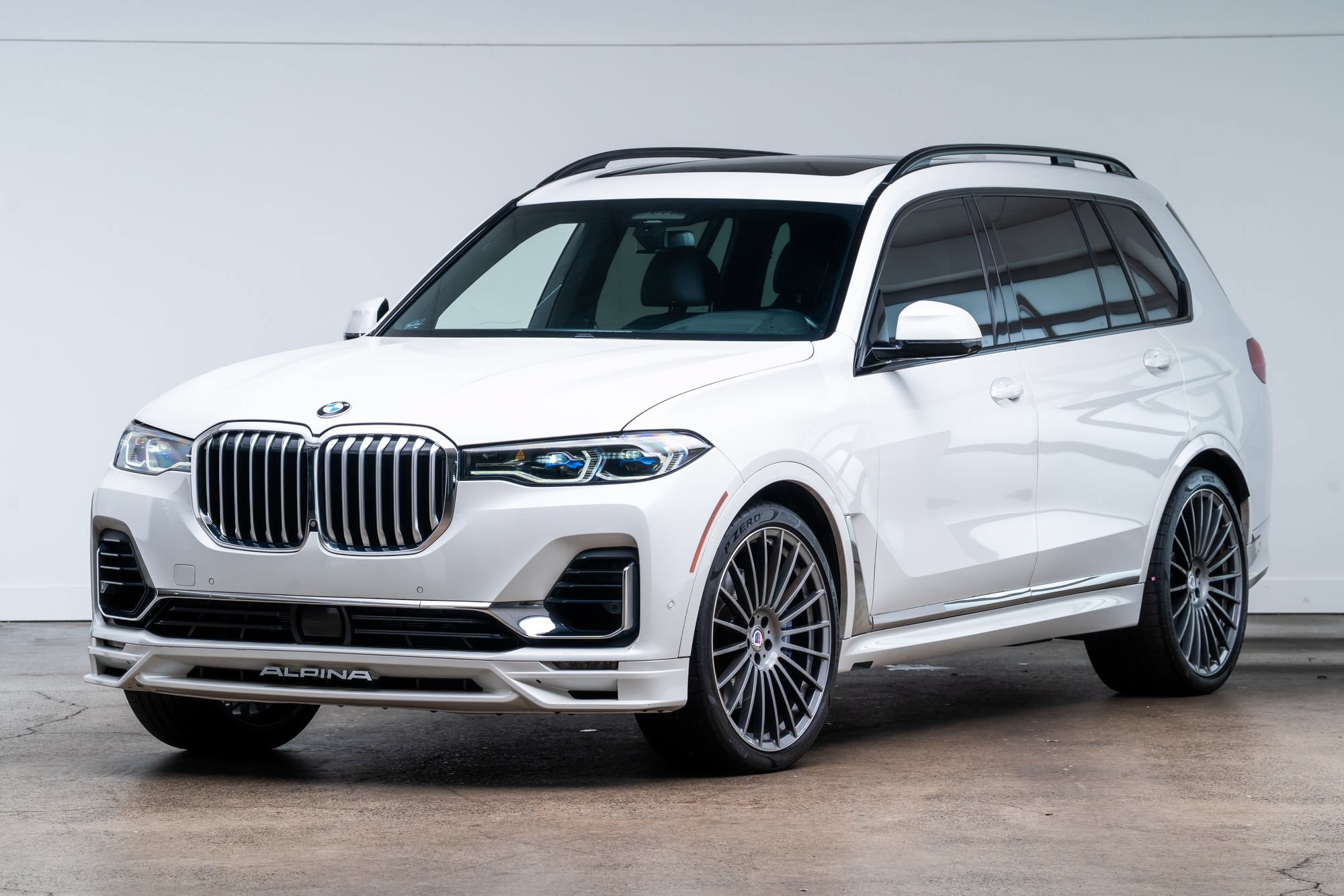 Used 2021 BMW ALPINA XB7 AWD/4WD image 4