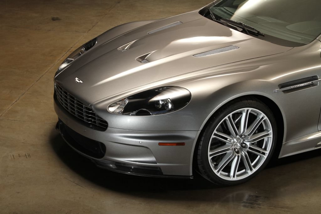 Used 2009 Aston Martin DBS Coupe RWD image 50