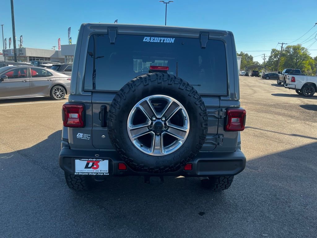 Used 2020 Jeep Wrangler Unlimited Sahara image 5