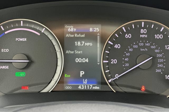 Used 2021 Lexus RX 450h AWD w/ Premium Package image 27
