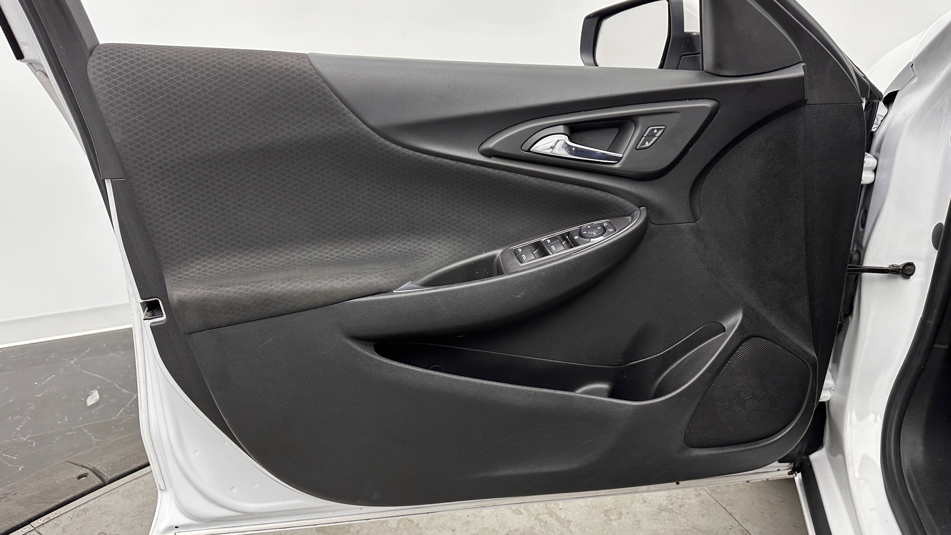 Used 2024 Chevrolet Malibu LT FWD image 10