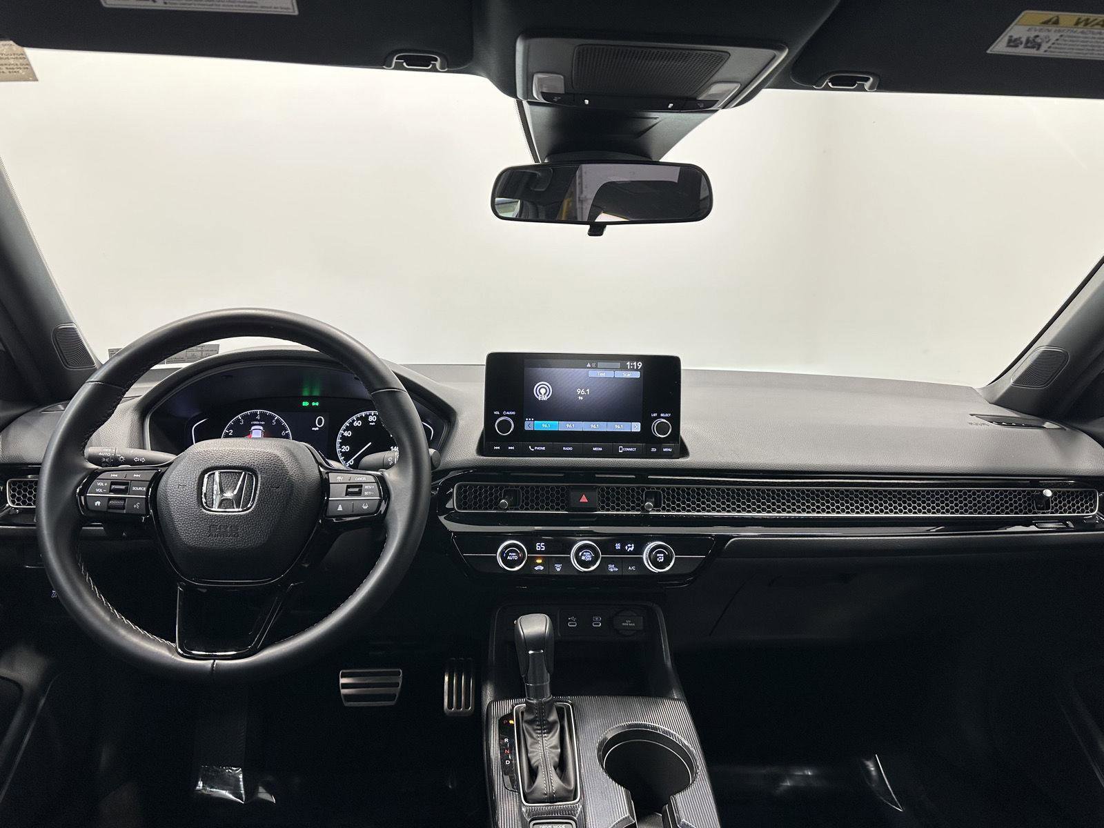 Certified 2025 Honda Civic Sport image 17