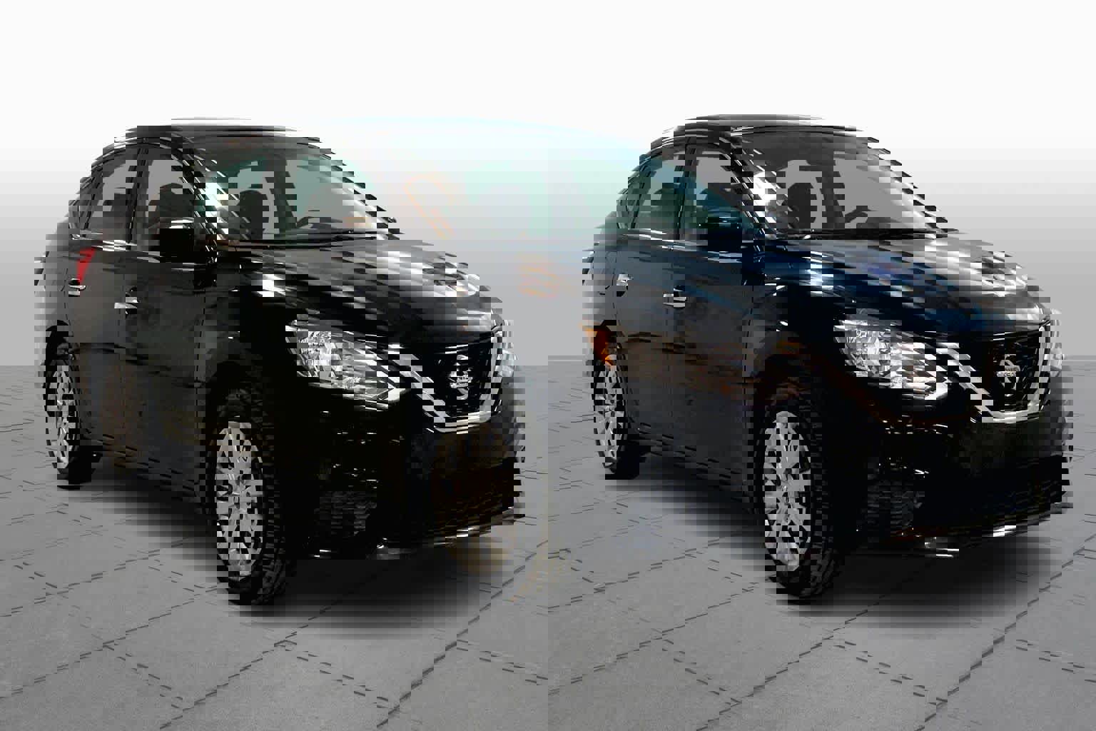 Used 2017 Nissan Sentra S image 3