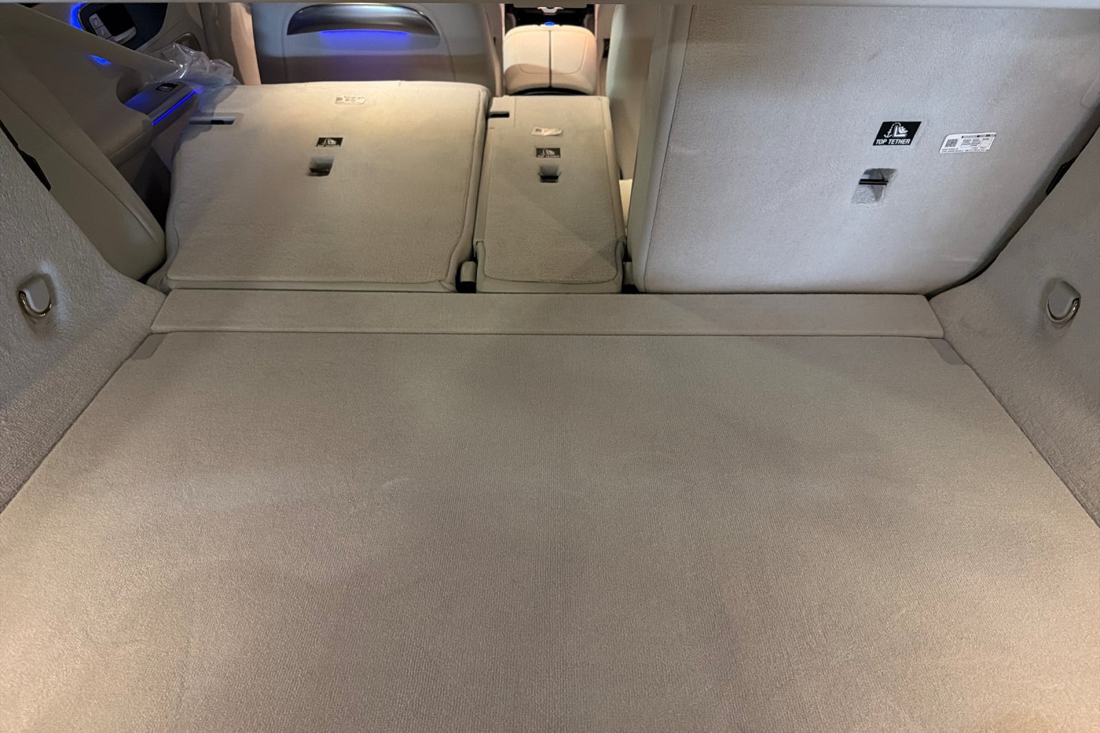 New 2027 Mercedes-Benz EQE 320 4MATIC SUV image 14