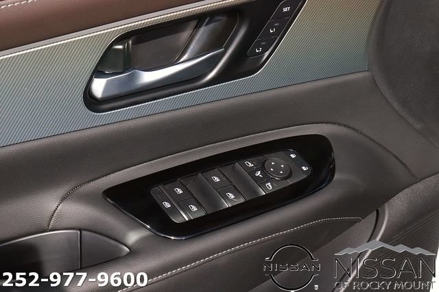 New 2026 Nissan Murano Platinum w/ Cargo Package AWD/4WD image 11