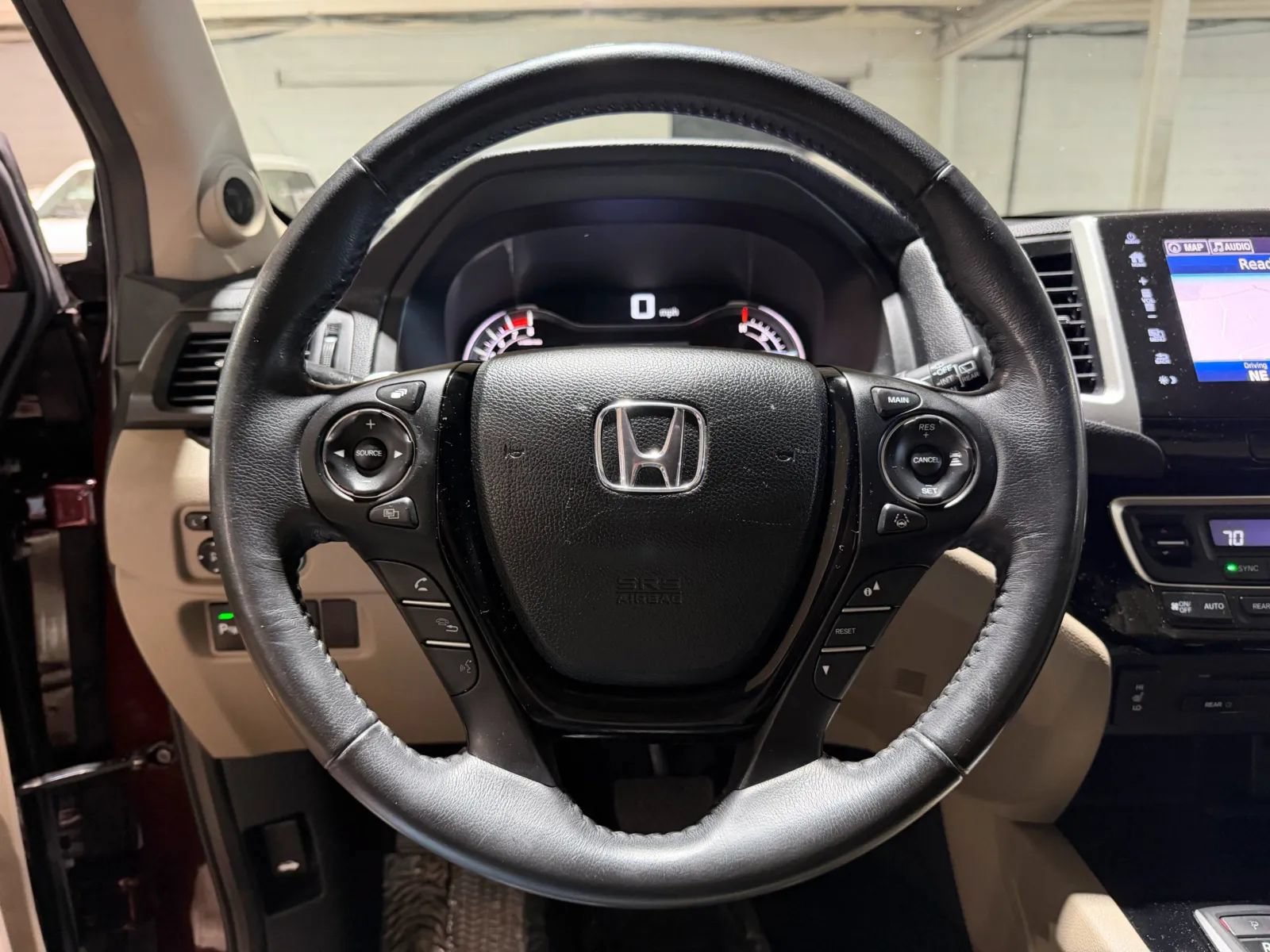 Used 2017 Honda Pilot Touring image 15