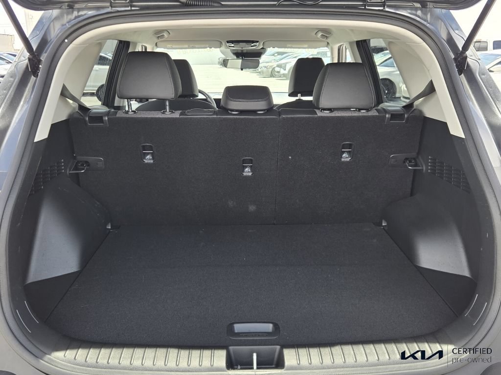Certified 2025 Kia Seltos X-Line AWD/4WD image 14